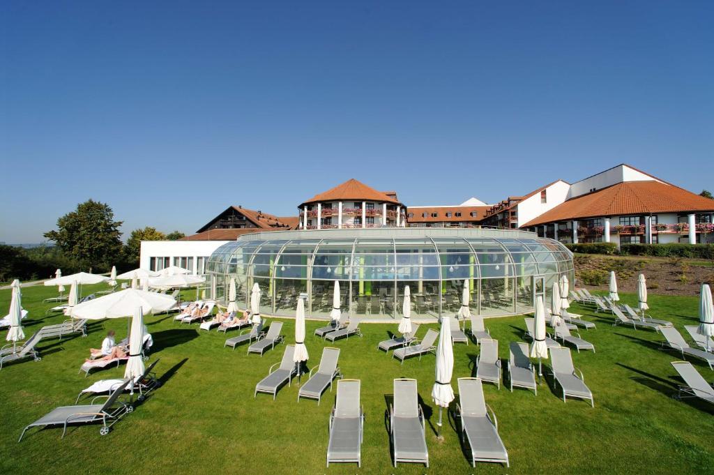 Hotel Furstenhof - Wellness- Und Golfhotel Бад-Грісбах Екстер'єр фото