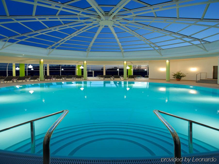 Hotel Fuerstenhof - Wellness- Und Golfhotel Бад-Грісбах Зручності фото
