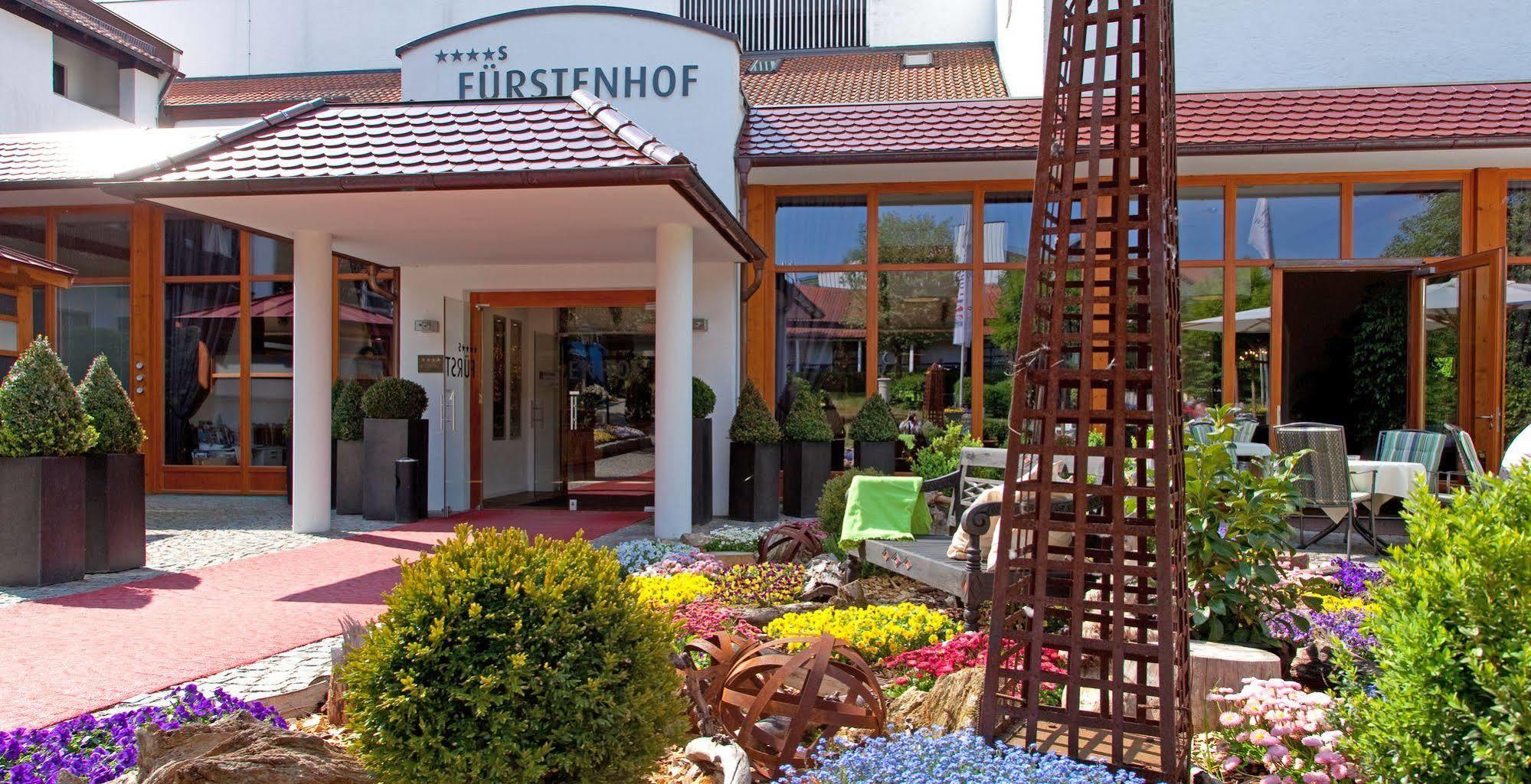 Hotel Fuerstenhof - Wellness- Und Golfhotel Бад-Грісбах Екстер'єр фото