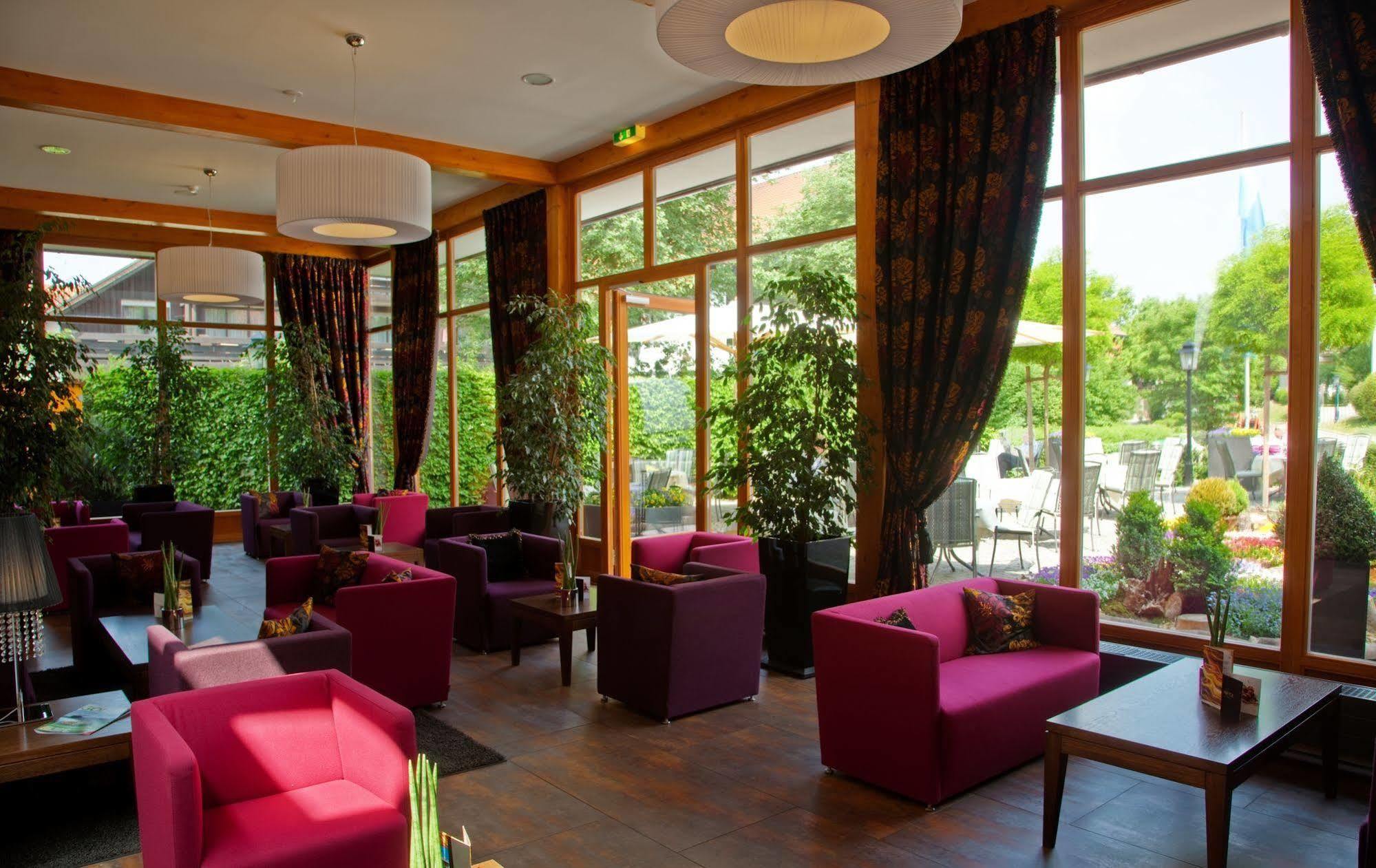 Hotel Fuerstenhof - Wellness- Und Golfhotel Бад-Грісбах Екстер'єр фото